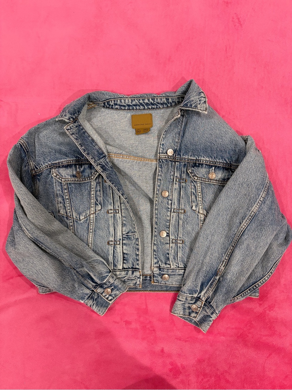 American Eagle Cropped Jean Jacket Light Wash